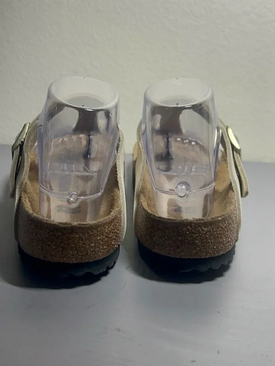 Birkenstock Gizeh Cream T-Strap Sandals - Picture 5 of 9